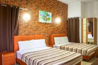 Welcome Inn - parking