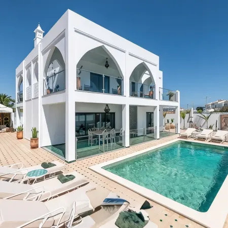 Riad Matias Galé - Luxury, private pool, AC, free wifi, 5min from the beach