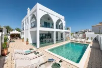 Riad Matias Galé - Luxury, private pool, AC, free wifi, 5min from the beach -  Holiday Villas
