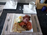 The Royal Prime Guest Lodge - Parkering
