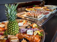Hotel and Restaurant van Saaze - Desayuno