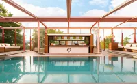 Ellery Beach House - piscina