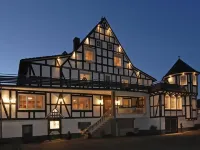 Landhotel Repetal Hôtels à proximité de : Kapelle Wirme