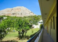 Stegna Star Apartments Hotels in Charaki