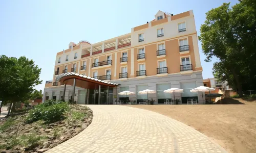 Gran Hotel Aqualange - Balneario de Alange