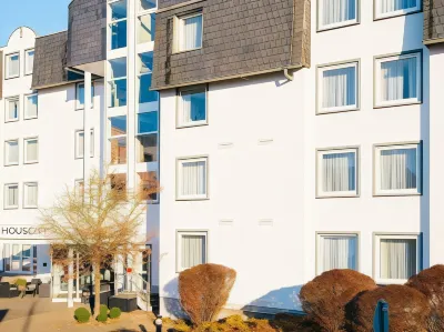 Vienna House Easy by Wyndham Limburg Hotel dekat Limburg Cathedral