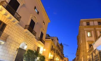 Residence Torremuzza - Charming House in the Heart of Palermo with Lovely View