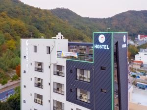 Yeosu Jin Arirang Hostel