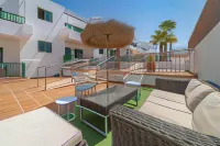 Apartamentos Elena - 2-Star