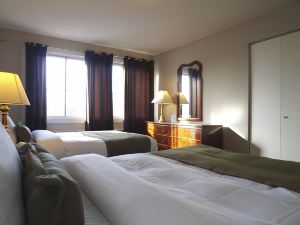 Beausejour Hotel Apartments/Hotel Dorval