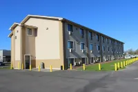 Super 8 by Wyndham Grand Rapids/Wyoming Hotels near Menards