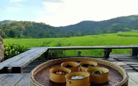 Chinopuu Hut Homestay Muangkong