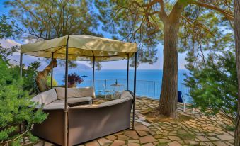 Villa Santa Maria - Luxury Sea View Rooms