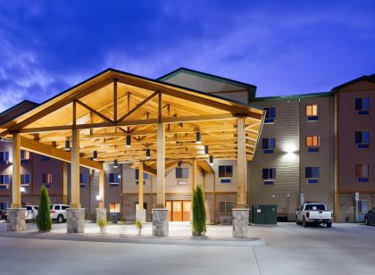 Hawthorn Suites by Wyndham Minot