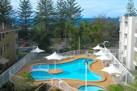 2nd Avenue Beachside Apartments