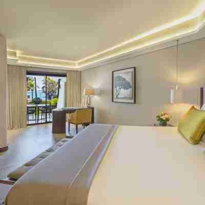 Royal Palm Beachcomber Luxury Rooms