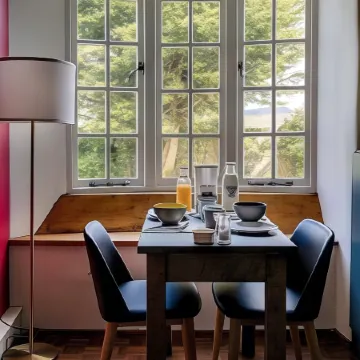 Mr & MRS Smith Weeke Barton