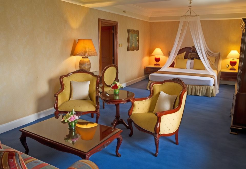 마닐라 프린스 호텔 수영장