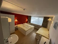 Hotel Mountime Hotels in Теш