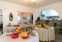 Christiana Hotel Hotels in Ampelas