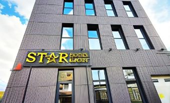 StarLight Hotel