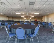 Wyndham Garden Medicine Hat Conference Center Hotels in Medicine Hat