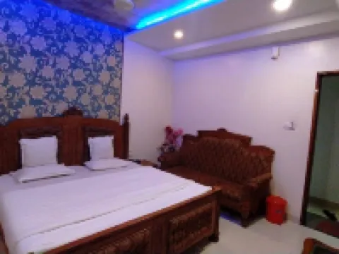 烏蘭伊斯拉姆普爾沙利馬爾行政酒店 桑格利酒店