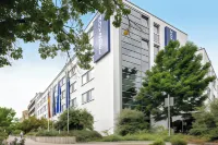 Novotel Erlangen Hotel dekat Walderlebniszentrum Tennenlohe