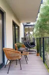 Lake Club Apartments by LoftAffair