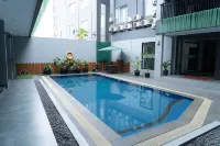 Fresh Hotel Hotels in Gunung Puyuh