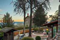 Relais la Fattoria فنادق في Magione