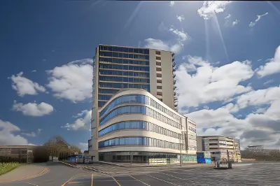 Metro Hotel Dublin Airport Hotel berhampiran Santry Business Park