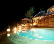 Serena Mivumo River Lodge - Pools