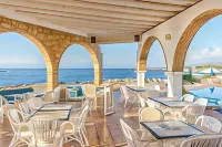 Pyrgos Blue - Nouto- ja jättöpalvelut
