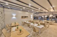 Dias Hotel