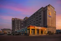 Comfort Inn & Suites Logan International Airport Hotel di Revere