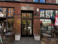 Ace Hotel Seattle Hotels near Chihuly Garden and Glass