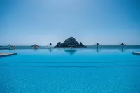 Sandy Beach Hotel & Resort - Beach