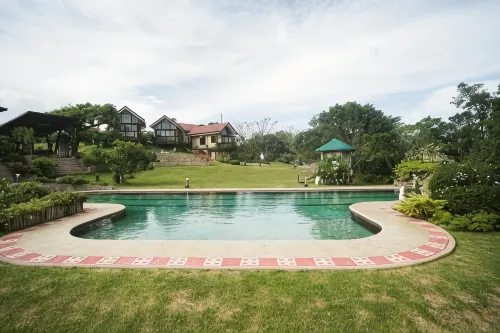 Cherimoya Farm Staycation Hotels in Calamba