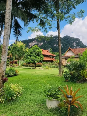 Khao Sok Nung House