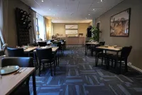 Prinsen Hotel - Bữa sáng
