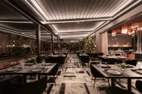 Demi Hotel - Bjergudsigt