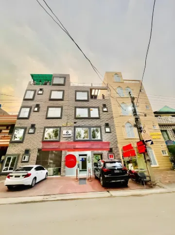 Go Hotel 001 Johar Town Отели рядом с достопримечательностью «Юниверсити Колледж Лахор»