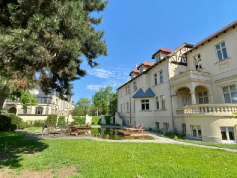 帕萊斯別墅酒店 酒店