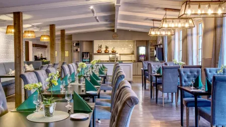 Fosen Fjord Hotel Отели в г. Revsnes