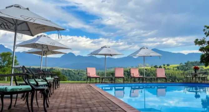 Far Hills Country Hotel