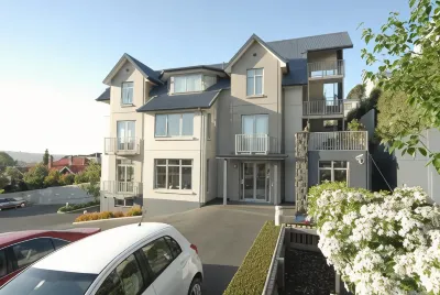 Bluestone on George Hotels in Dunedin