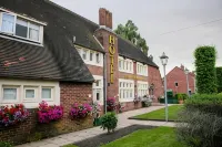 Dorset Arms Hotel