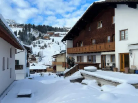 Haus Schrofenstein Hotels in Lech