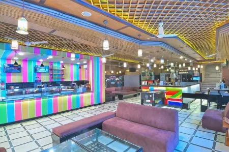 Hotel Hari Piorko - Paharganj, New Delhi Отели рядом с достопримечательностью «Парк Сентрал»